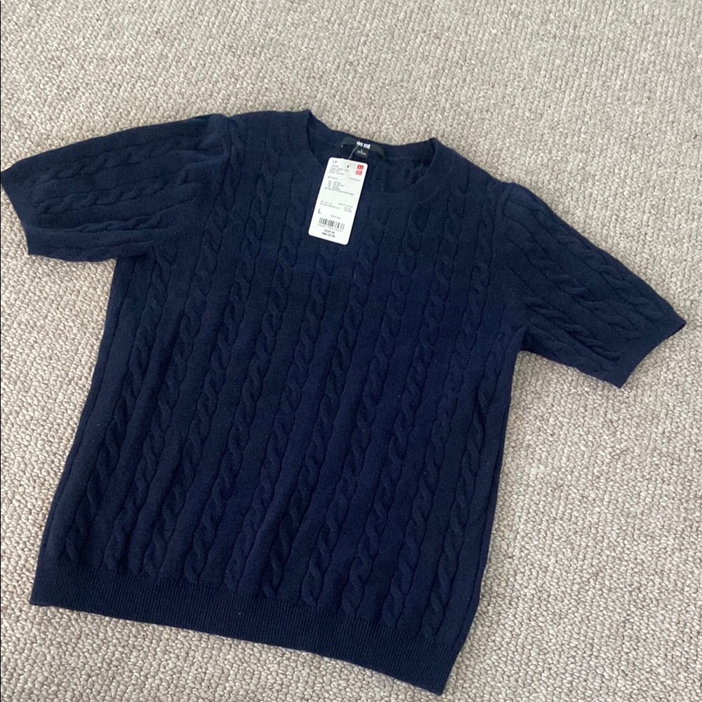 Uniqlo Dark Blue Cable Knit Crewneck Sweater
